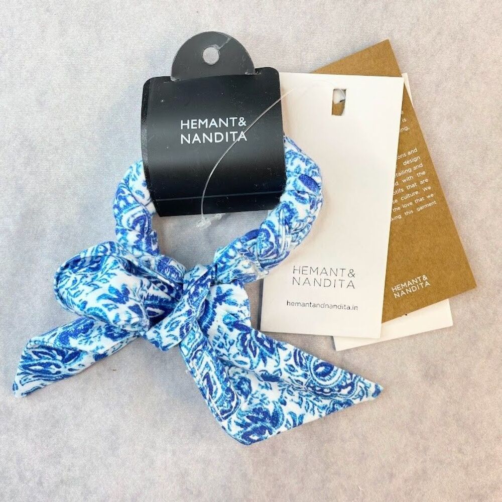 Hemant & Nandita Suho Hair Tie Scrunchie Blue Paisley Cotton Hair Bow NWT!